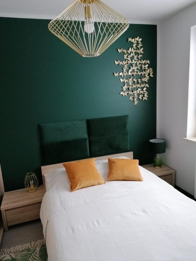Apartament Kubiks Sady マルボルク エクステリア 写真